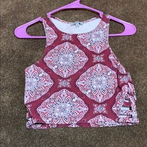 Crop top